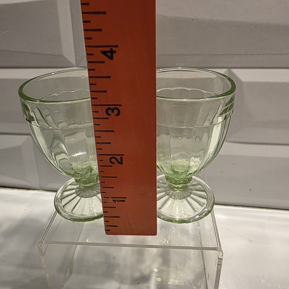 2 Anchor Hocking Pillar Optic Green Cordial Glasses 3 1/8" Uranium Glass - Picture 9 of 11